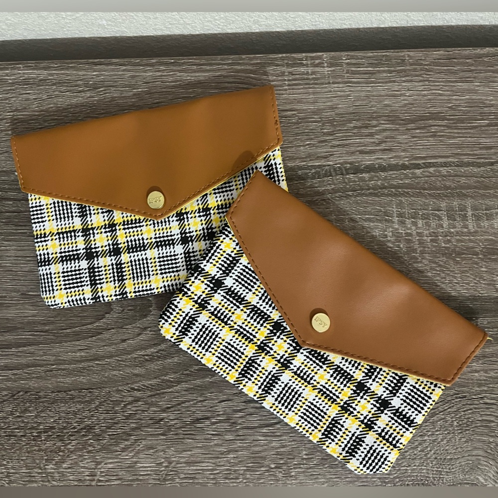 (2) NWOT Ipsy September 2021 Plaid Makeup Bags